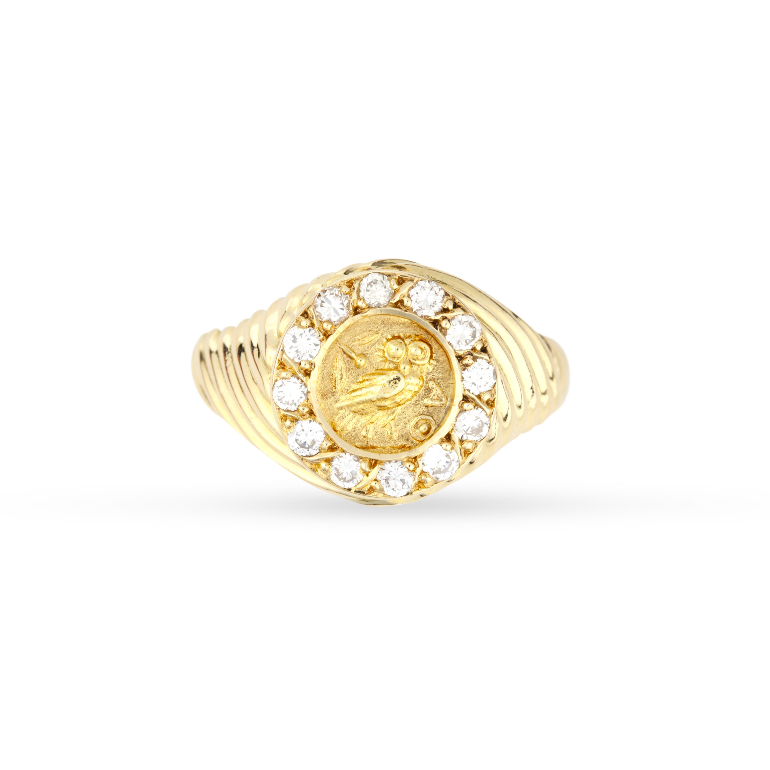 Δαχτυλίδι σε κίτρινο χρυσό Κ18 με ριγέ φινίρισμα