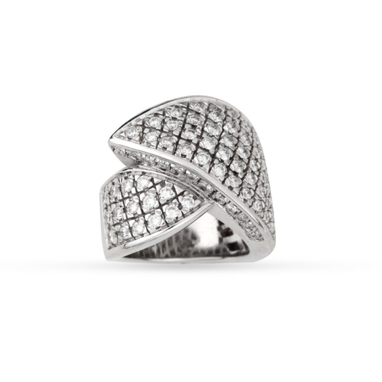 One-of-a-kind εντυπωσιακό δαχτυλίδι σε λευκό χρυσό με λουστρέ φινίρισμα και στρογγυλά διαμάντια μπριγιάν