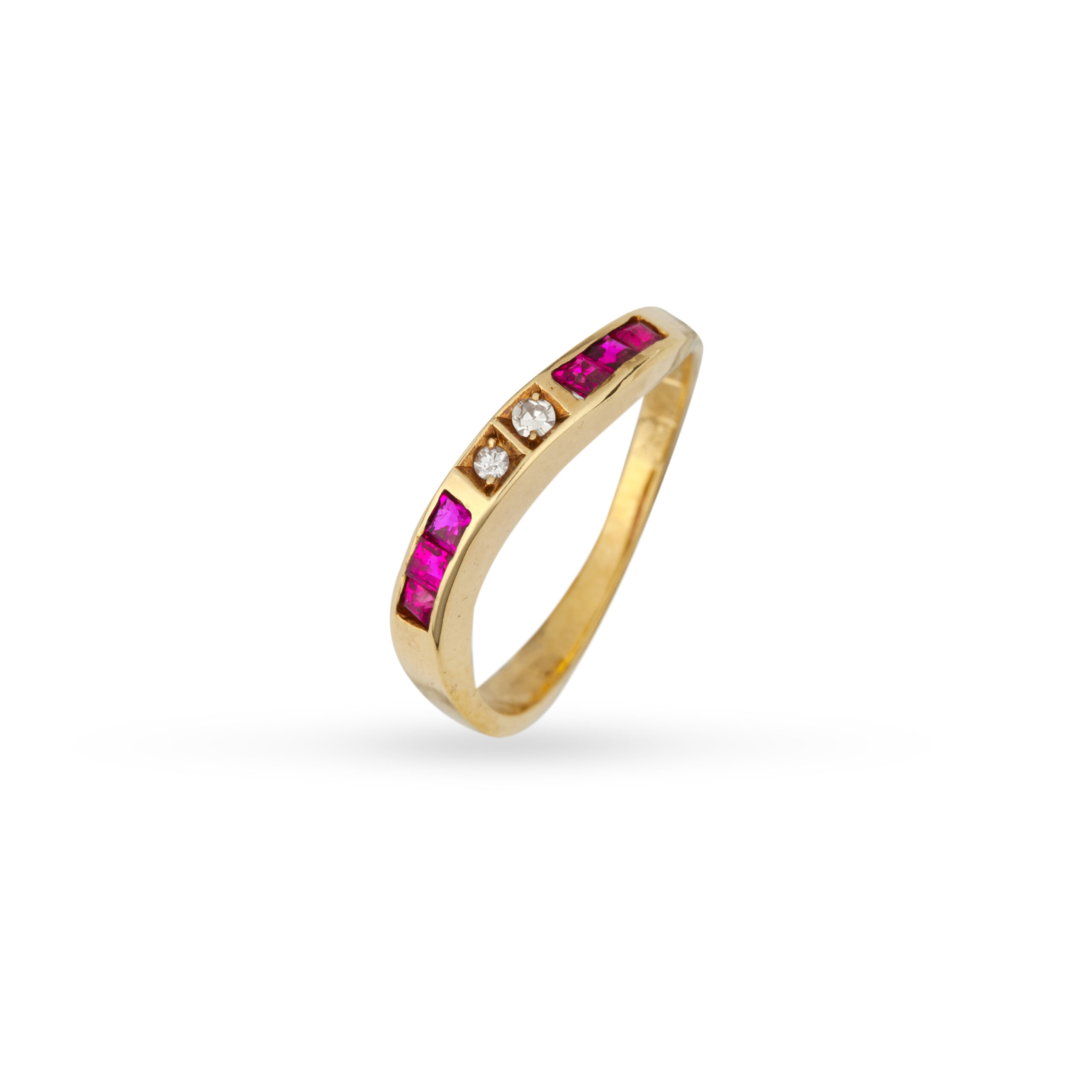 Σειρέ δαχτυλίδι αποκίτρινο χρυσό Κ18 με ρουμπίνια κοπής carré και στρογγυλά διαμάντια μπριγιάν_02