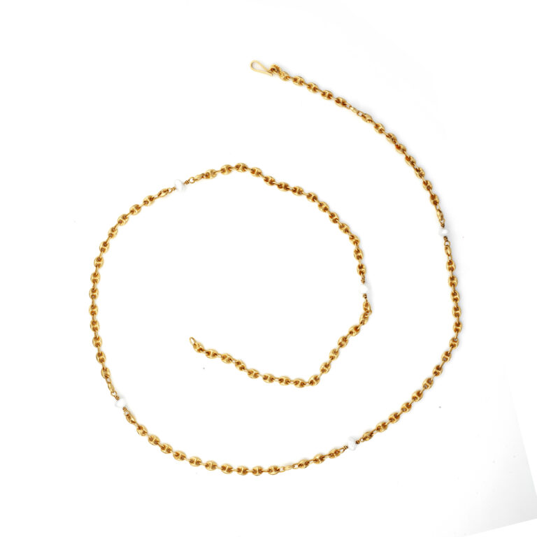 Μακρύ περιδέραιο-αλυσίδα από κίτρινο χρυσό Κ14 με λευκά θαλασσινά μαργαριτάρια_02