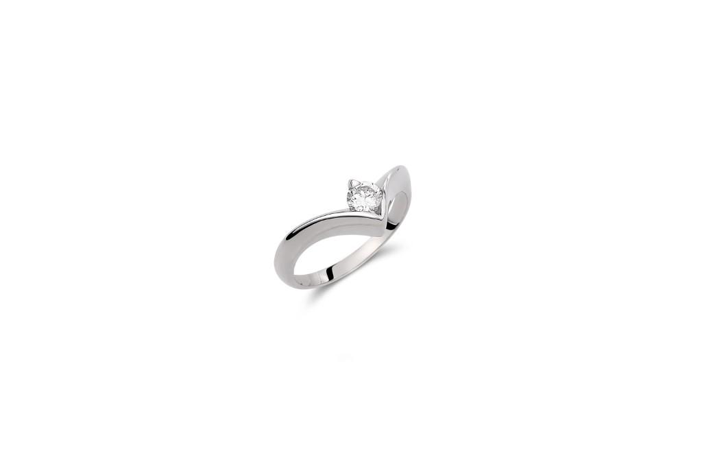 Solitaire Ring O